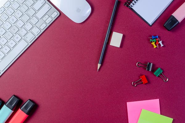 أفضل-أدوات-مجانية-لتحليل-الموقع-والزيارات-في-السعودية دليل شامل لأدوات التسويق الإلكتروني المجانية لتسويق ناجح