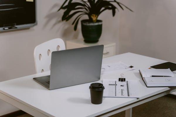 كيف-أطلع-وثيقة-العمل-الحر-لتوصيل-الطلبات؟ خطوات استخراج وثيقة عمل حر توصيل طلبات بالسعودية